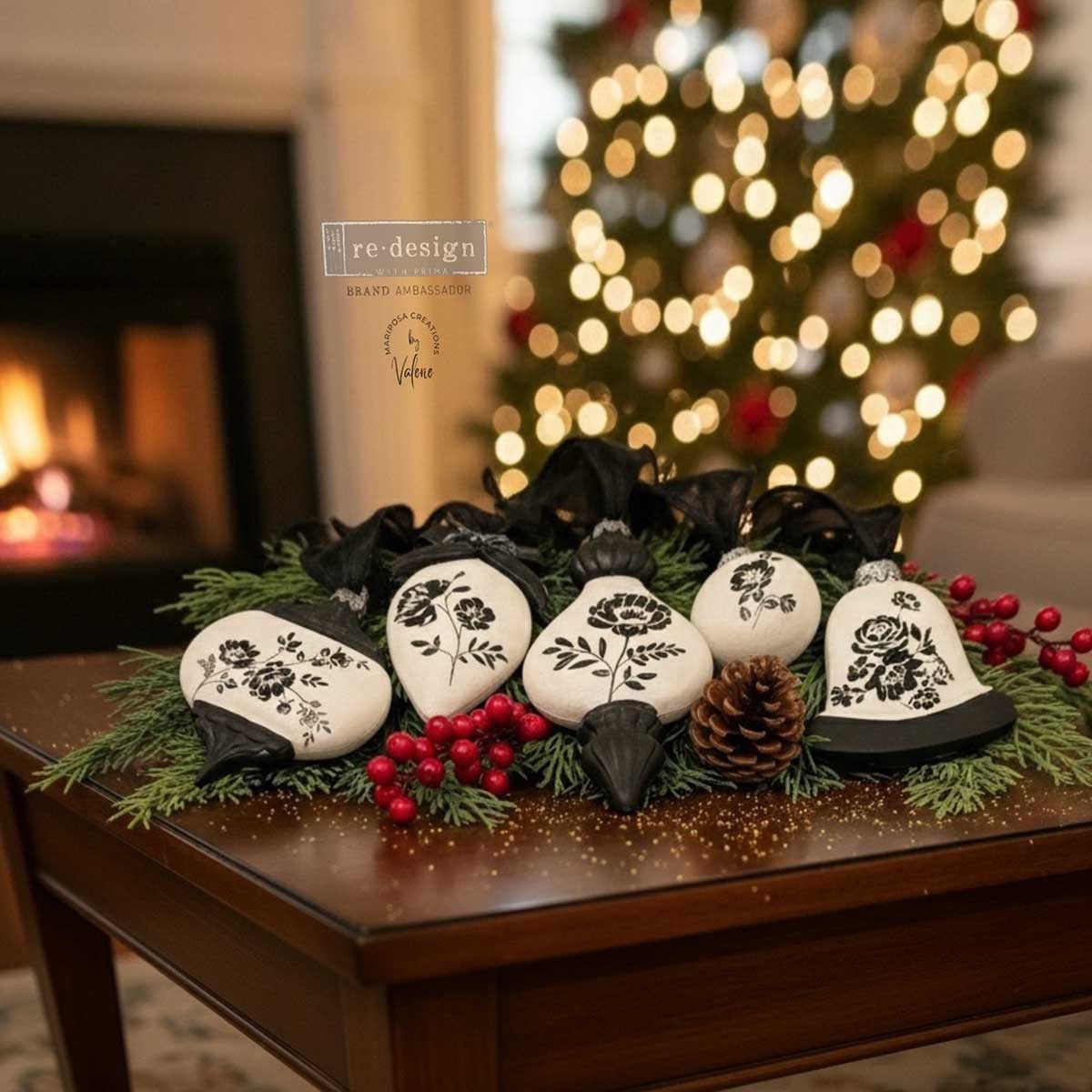 Decor Moulds® - Bright Baubles | Christmas mould | Redesign with Prima