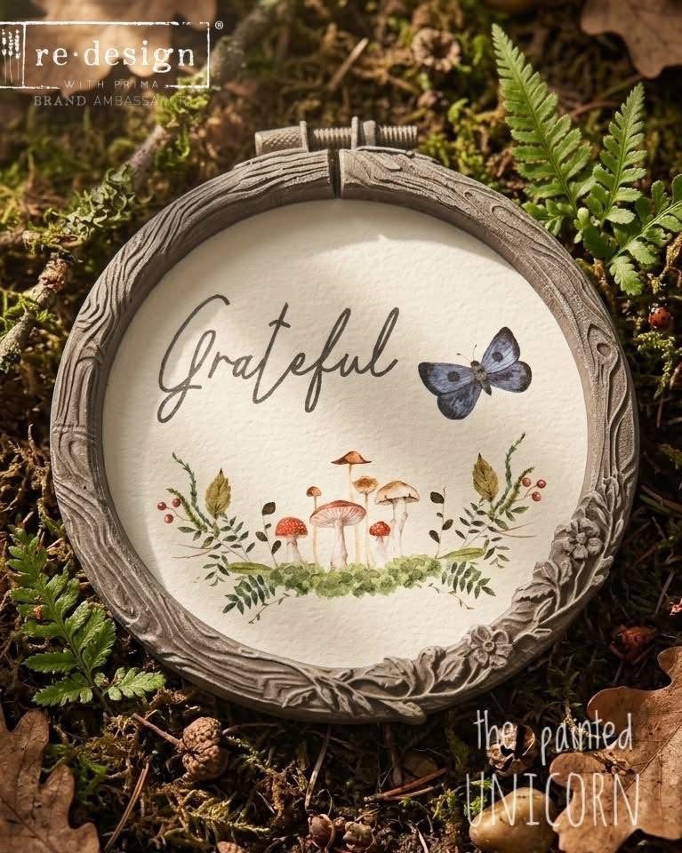 Decor Moulds® - Artisan’s Frame | Home for the Holidays | Redesign with Prima