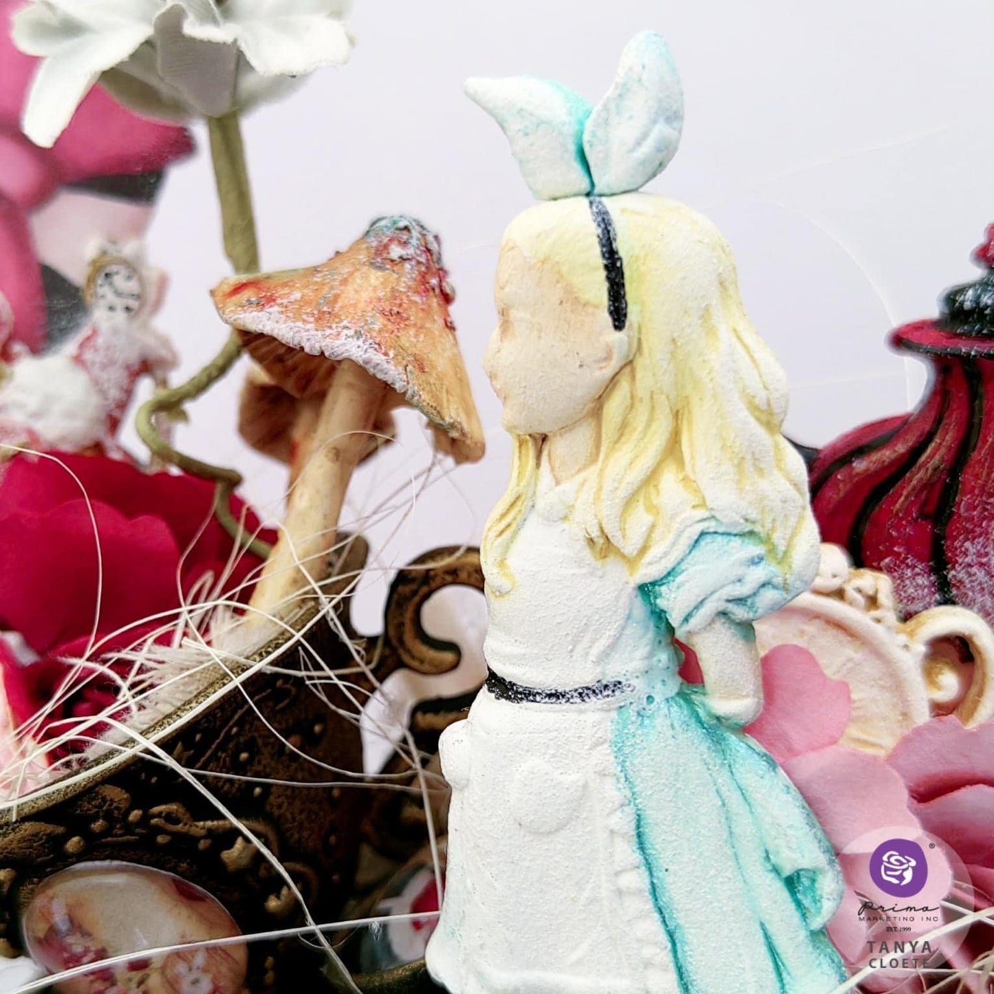 Lost in Wonderland Decor Mould® - Following Alice | 5”x8” | Three Girls Tale | Prima Marketing Inc