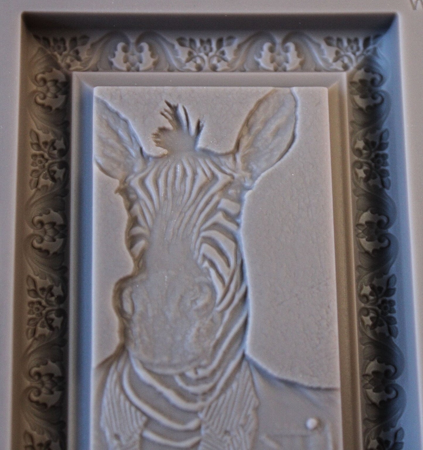 Decor Mould® - Blackwood Manor | 5”x8”x3mm | Redesign with Prima