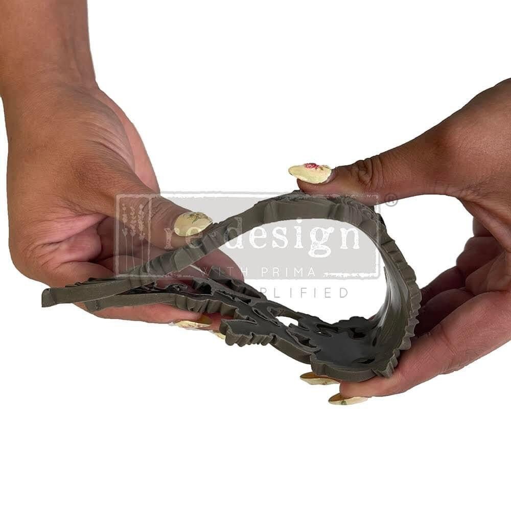 Décor Poly™ - Regal Finasse | Bendable appliqué | 1 pc, 8″X5.2″X0.33″  | Redesign with Prima