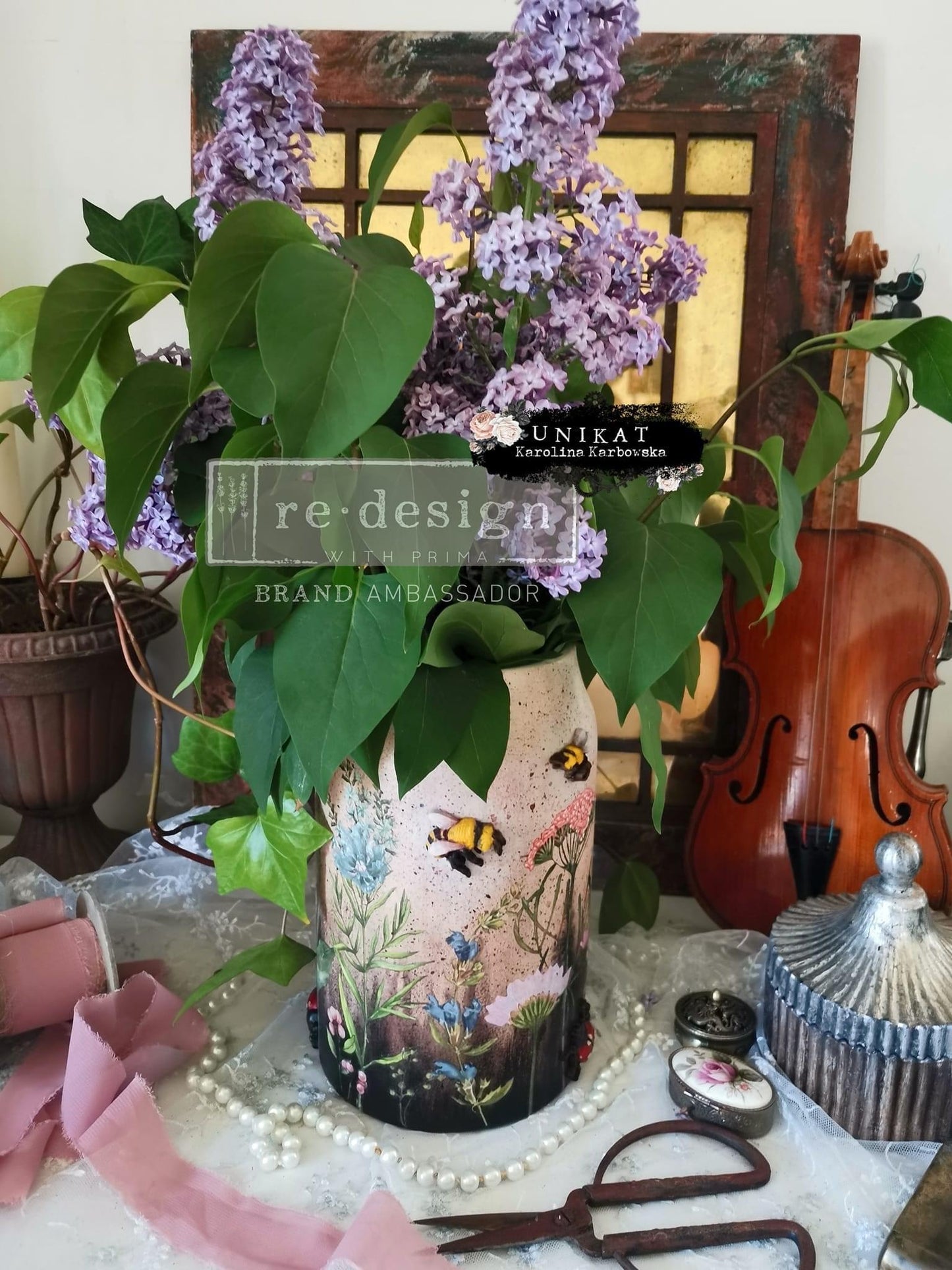 Decor Mould® - Buzzing Bees | 5”x8”x8mm | Redesign with Prima