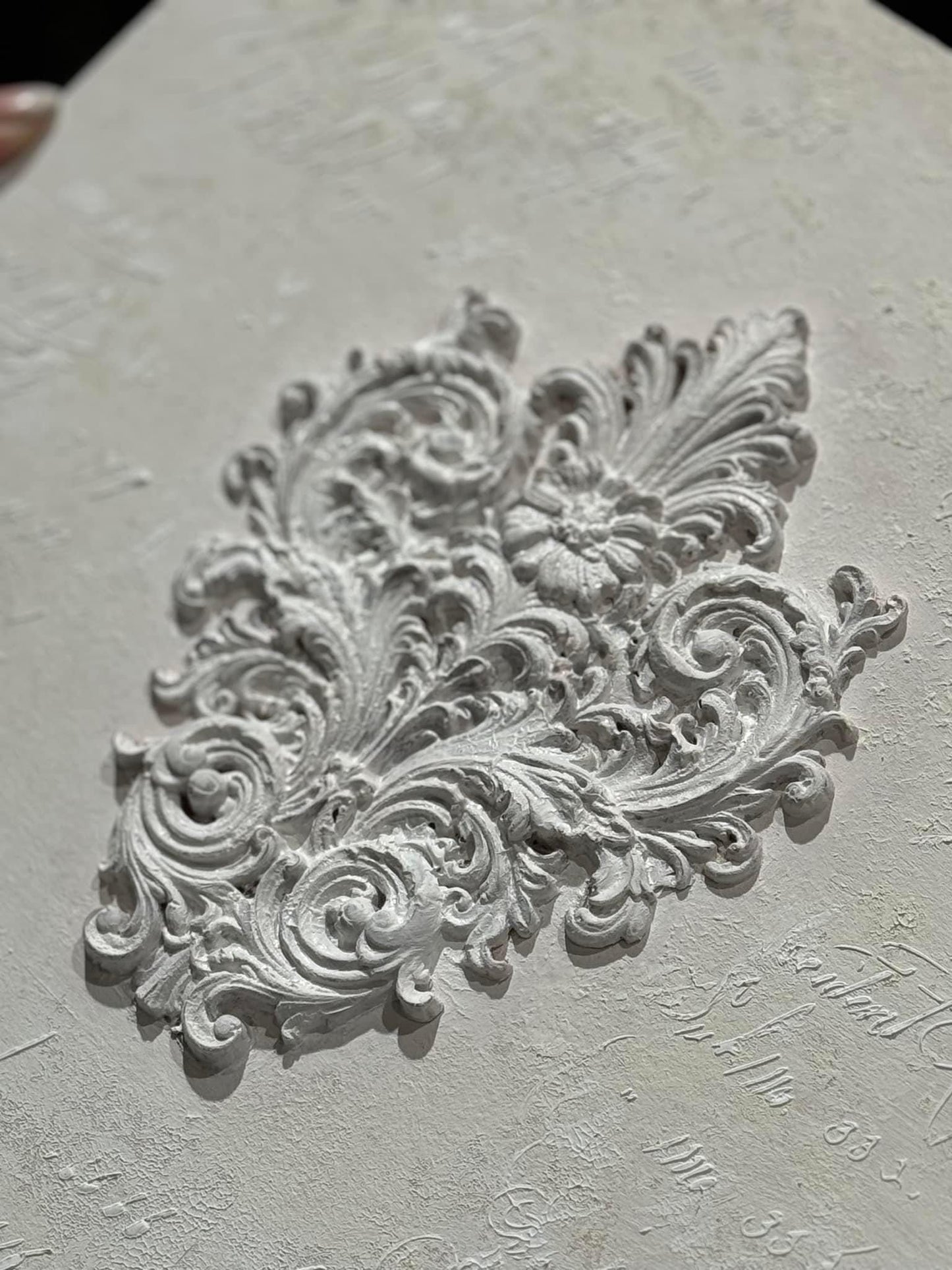 Chalk Paste - Chalky White | Natural Finish (3.4 oz) | Redesign with Prima