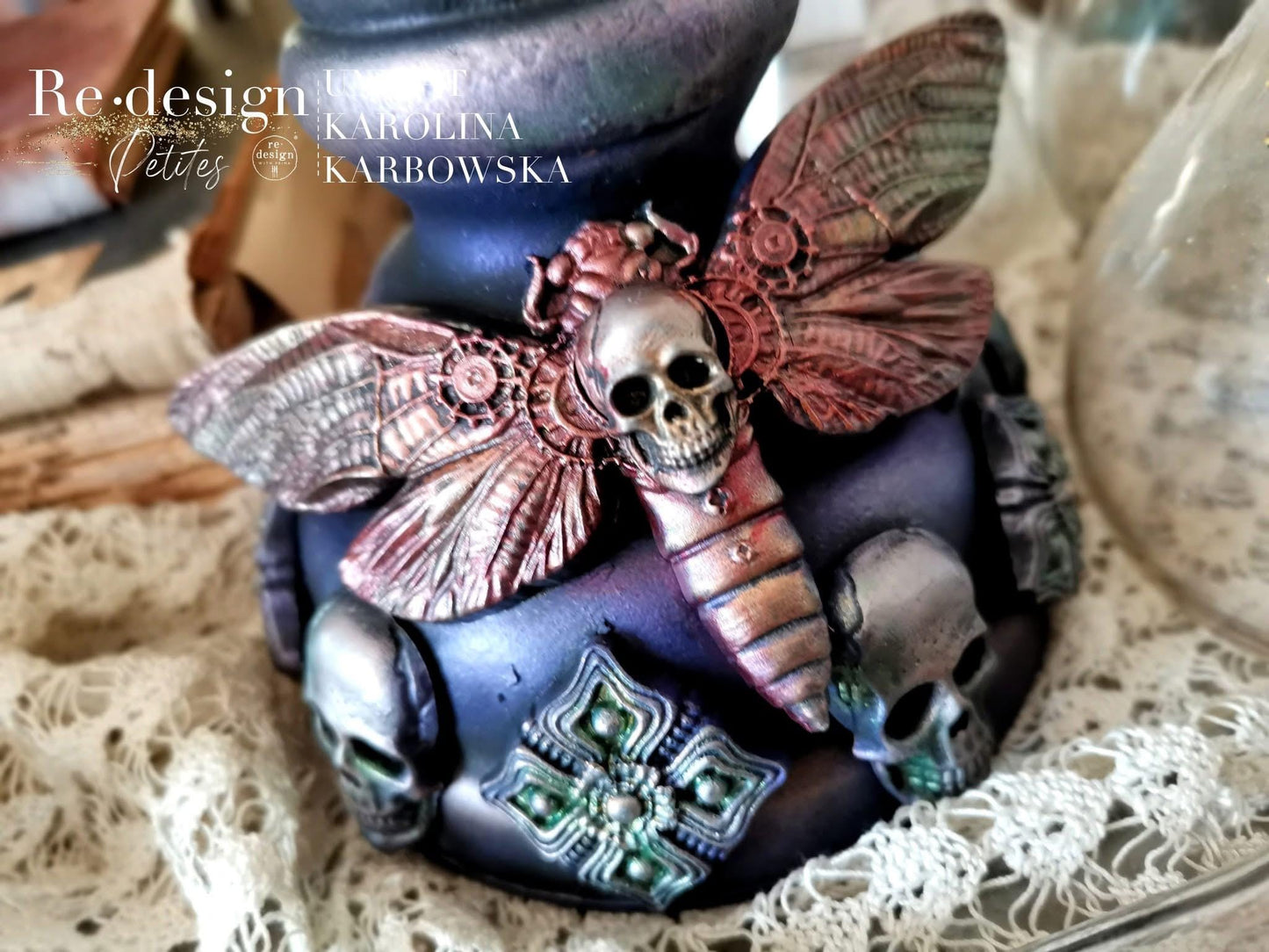 Mecha Moth Decor Moulds®   | Finnabair | 1 pc, 5”x8”x8mm | Redesign with Prima